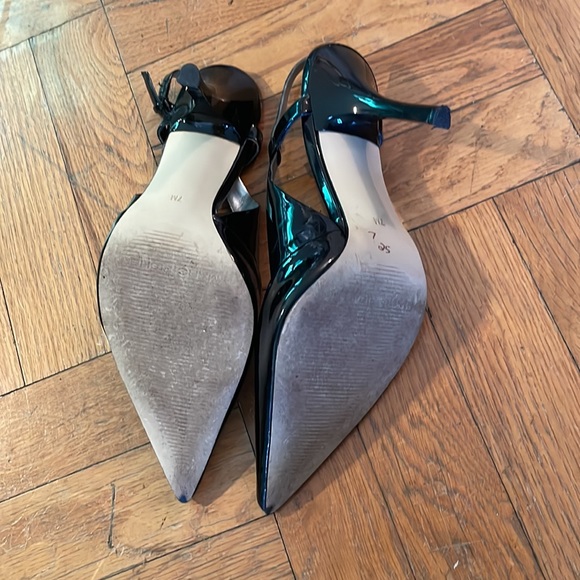 Black heels - Picture 4 of 4